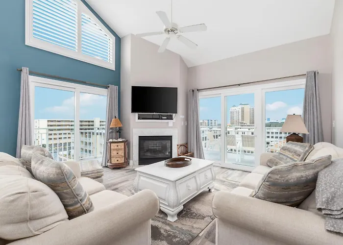 3 Bedroom With Vaulted Ceilings & Scenic Views Ocean City