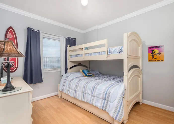 Holiday home 3 Bedroom With Vaulted Ceilings & Scenic Views